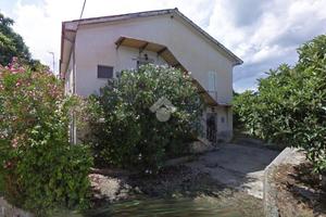 CASA SEMINDIPENDENTE A FONTECHIARI