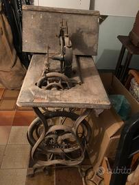 Macchina da cucire