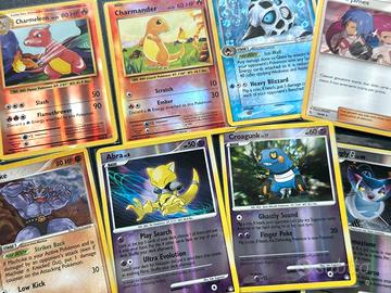 Lotto 9 carte Pokémon modern exc+/NM