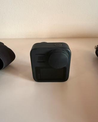GoPro Max + kit completo originali