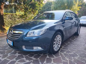 Opel Insignia 2.0 160 CV sports Tourer Cosmo