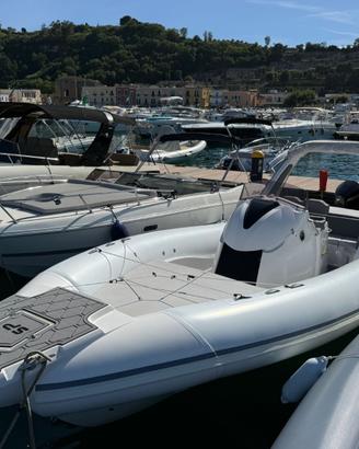 GOMMONE SEA PROP 27 (2x200cv) - 2022