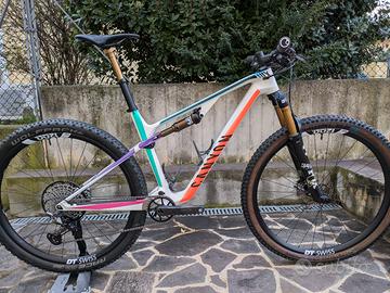 MTB 29 CANYON LUX TRAIL CF9 EB-Edition Taglia M