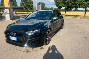 Audi RS4  CARBO CERAMICA