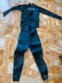 Muta cressi pesca sub