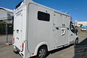 Van trasporto 2 cavalli Renault Master 180 DCI