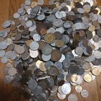 lotto 4 kg di monete italiane e da tutto il mondo 