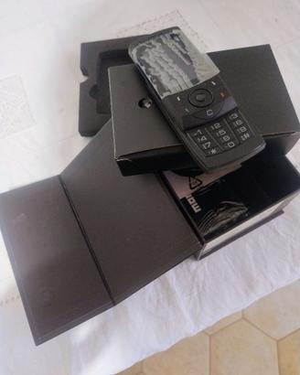 ZTE TvFonino MOMODesign MD-900 smartphone Vintage
