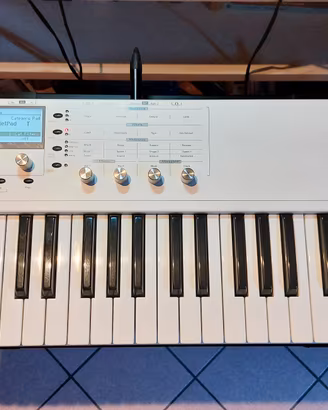 Synth Waldorf Blofeld tastiera 49 tasti