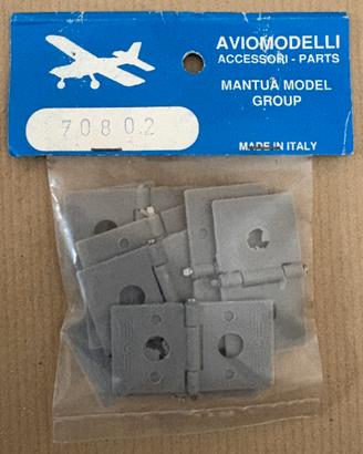 Cerniere per aviomodelli