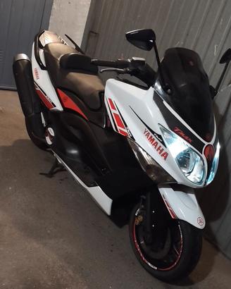 Yamaha TMax 500