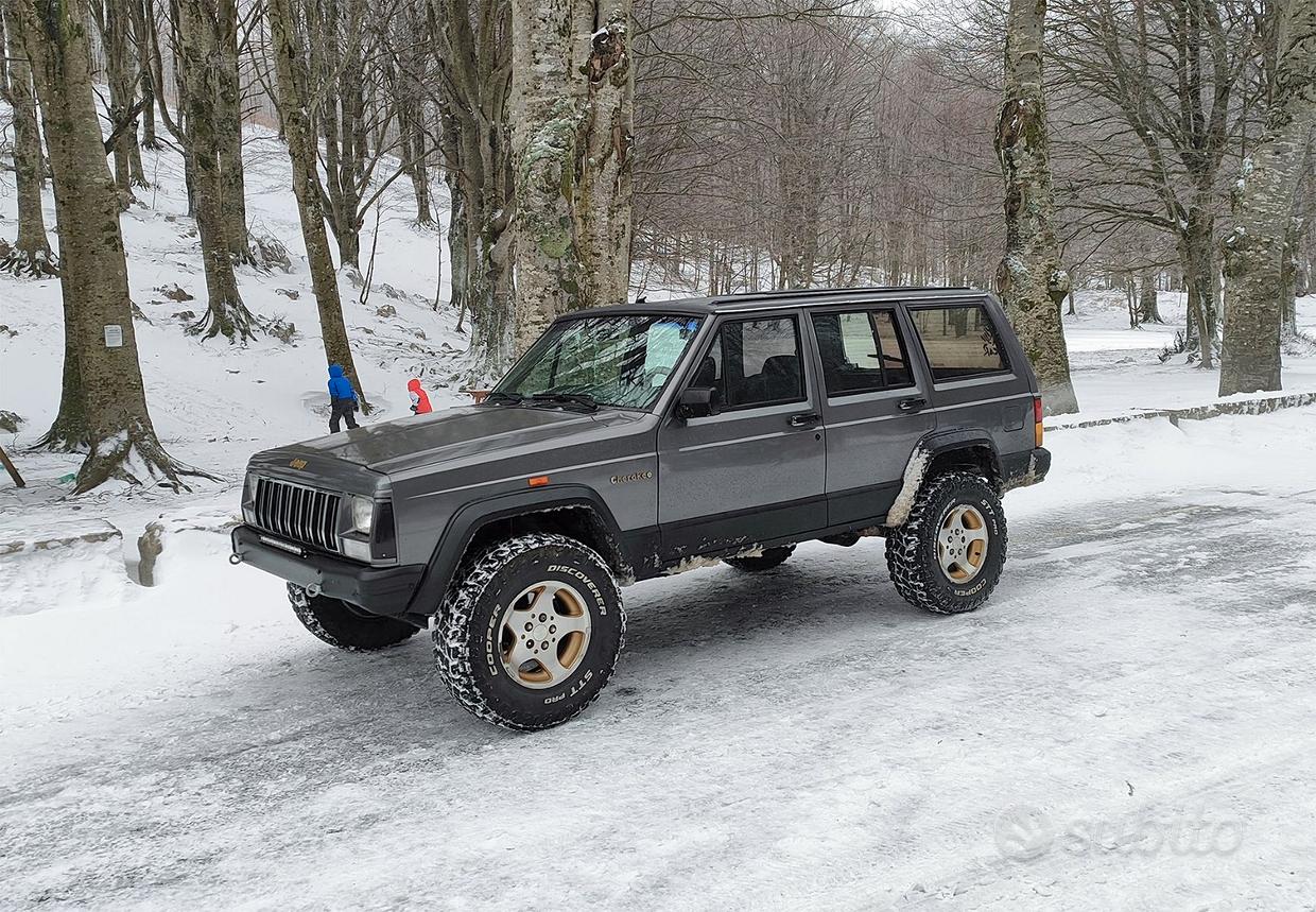 Jeep Cherokee