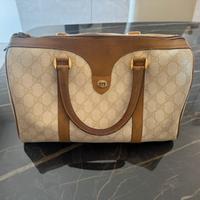 Borsa gucci bauletto gg supreme boston