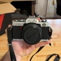 Macchina fotografica minolta xg1 con flash clever