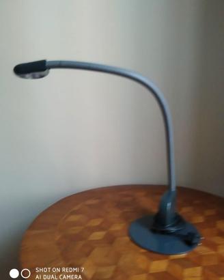 Lampada da tavolo SNAKE. Design C. Vietri by CIL