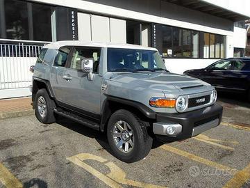 Parabrezza Toyota FJ Cruiser dal 2007 al 2014