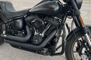 Scarichi Vance&Hines ShortShots nero softail 2021