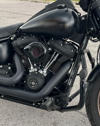 Scarichi Vance&Hines ShortShots nero softail 2021