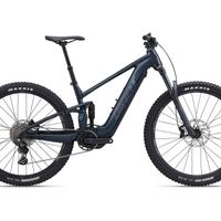 GIANT STANCE  E+1        (PRE-ORDINE)