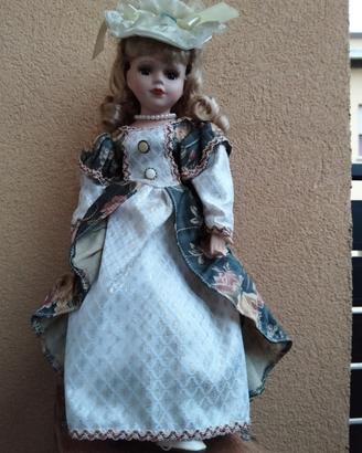 bambola da collezione vintage in porcellana 