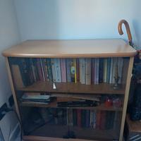 mobile tv legno con ruote