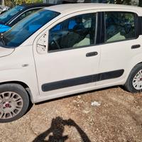 Fiat Panda 3 serie 1.2L benzina anno 2013 per rica