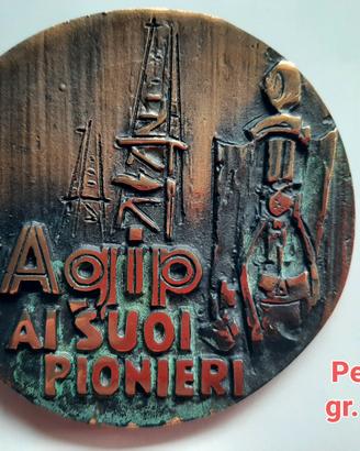 Medaglia L' AGIP ai suoi Pionieri