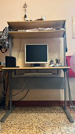 Scrivania porta PC con ripiani (stile ikea)