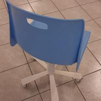 SEDIA GIREVOLE NUOVA