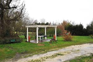 Villa di 347 m² con 5 locali e box auto a Massa Lo