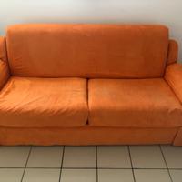 Divano letto arancione