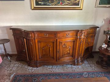 Credenza classica sagomata in legno pregiato MMA