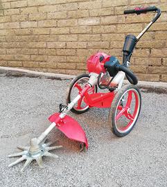 DECESPUGLIATORE A RUOTE