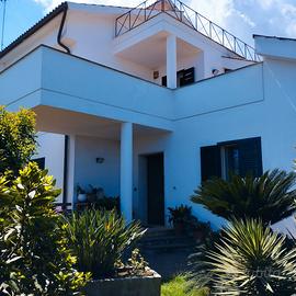 Splendida villa unifamiliare a Calimera