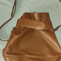 borsa di pelle Prada 