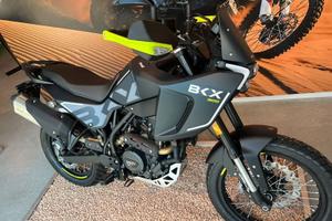Benelli BKX 300 - SUPER PROMO