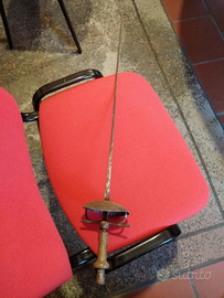 Antica vecchia spada fioretto da scherma