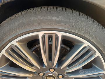 Pirelli PZero Scorpion verde M+S 275/40 R22 108Y