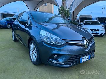 Renault Clio neopatentati