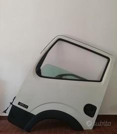 Porta anteriore sinistra NT 400 Nissan Cabstar