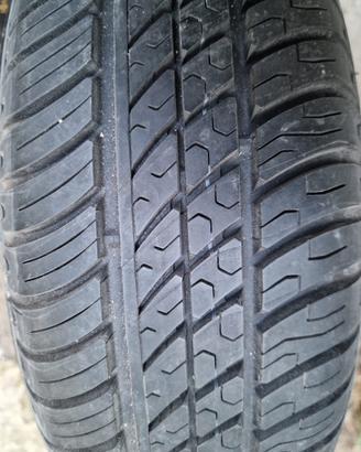 Pneumatico completo Michelin 165/70 R14 81T  NUOVO