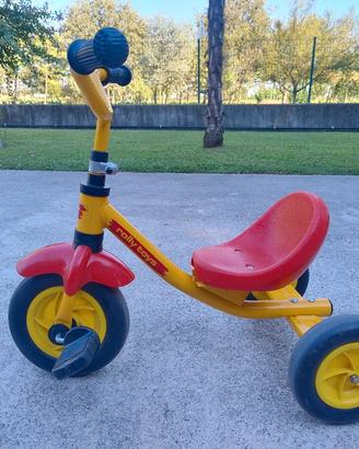 Triciclo rolly toys