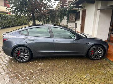 TESLA Model 3 performance 82 kw batteria nuova