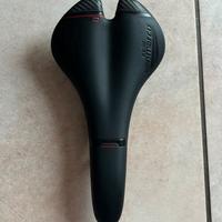 Sella San Marco Aspide Carbon FX Open Fit.