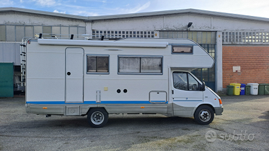 Camper Ford Rimor Superbrig 678