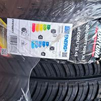 4 gomme auto nuove