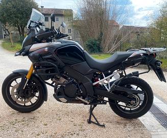 Suzuki Vstrom DL 1000