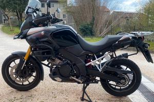 Suzuki Vstrom DL 1000