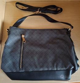 Borsa a spalla Carpisa monogram con tracolla