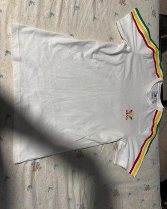 T-shirt Adidas taglia S